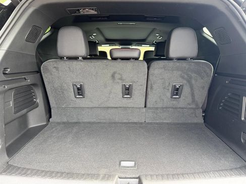 Used 2024 Chevrolet Traverse RS w/ LPO, Floor Liner Package image 34