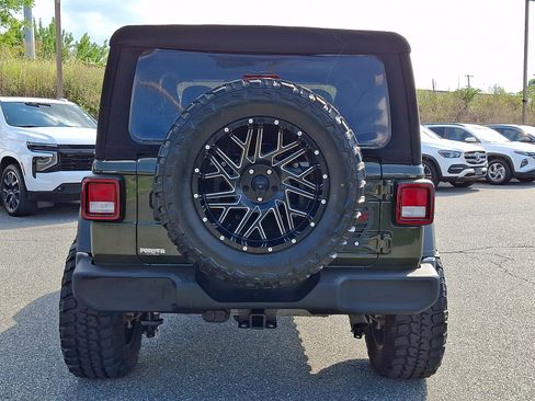 Used 2023 Jeep Wrangler Sport AWD/4WD image 5