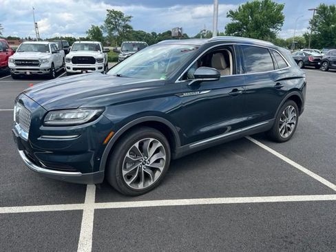 Used 2023 Lincoln Nautilus Reserve w/ Equipment Group 201A AWD/4WD image 3