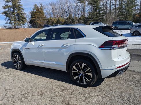 New 2026 Volkswagen Atlas Cross Sport SEL Premium R-Line image 6