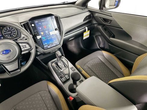 Certified 2025 Subaru Crosstrek 2.5i Sport w/ Crosstrek Mirror Package image 20