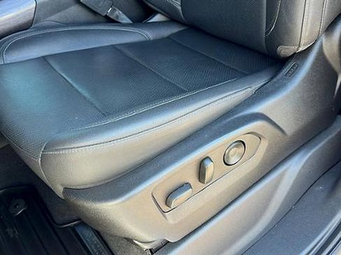 Used 2022 Chevrolet Silverado 1500 LTZ w/ Technology Package image 20