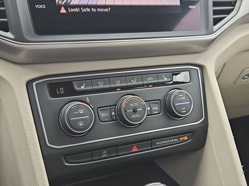 Used 2019 Volkswagen Atlas SE w/ Towing Package FWD image 14