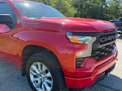 Used 2024 Chevrolet Silverado 1500 Custom AWD/4WD image 3