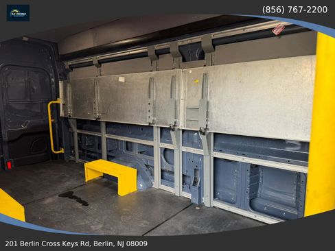 Used 2019 Ford Transit 250 148 High Roof Extended RWD image 10