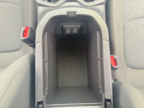 Certified 2024 Toyota RAV4 XLE FWD image 18