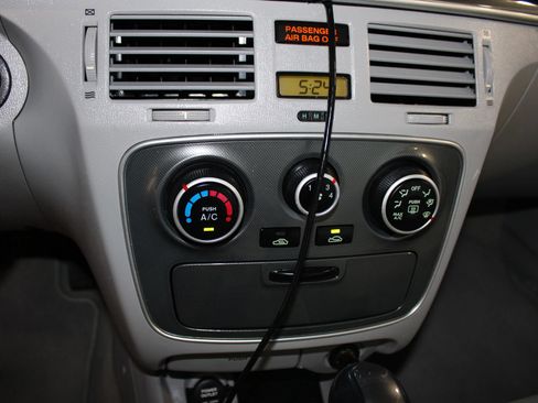 Used 2006 Hyundai Sonata V6 FWD image 16