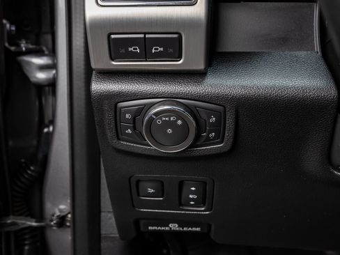 Used 2021 Ford F350 Platinum AWD/4WD image 20