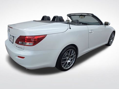 Used 2010 Lexus IS 350C w/ Luxury Pkg RWD image 5
