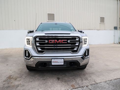 Used 2021 GMC Sierra 1500 SLT image 3
