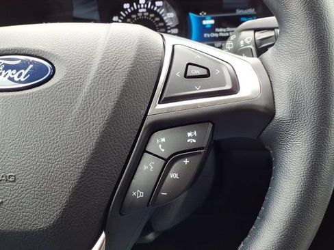 Certified 2023 Ford Edge SEL w/ Convenience Package AWD/4WD image 16