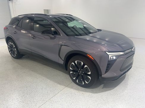 New 2025 Chevrolet Blazer EV RS w/ Super Cruise Package image 7
