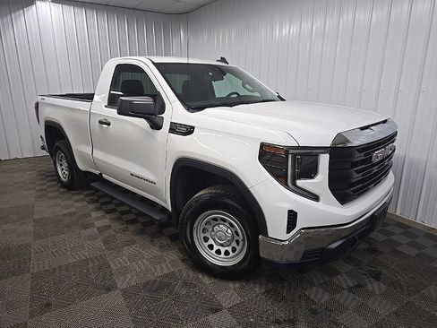 Used 2024 GMC Sierra 1500 Pro w/ Pro Value Package image 7