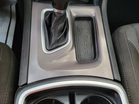 Used 2022 Dodge Charger SXT image 19