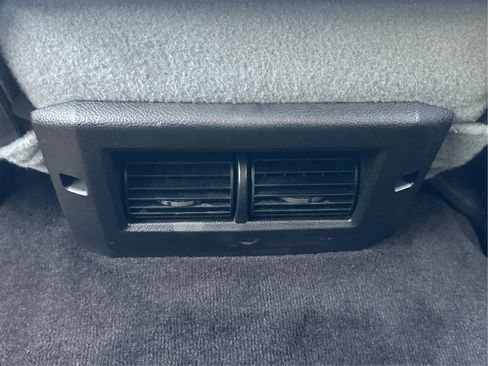 Used 2016 RAM 2500 SLT image 32