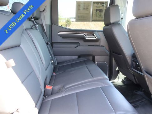 Used 2023 Chevrolet Silverado 1500 LTZ AWD/4WD image 12