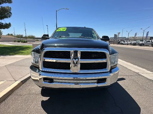 Used 2018 RAM 2500 Tradesman w/ Chrome Appearance Group AWD/4WD image 9
