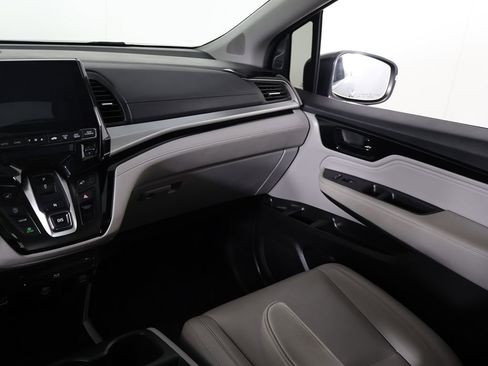 Used 2022 Honda Odyssey Touring image 37