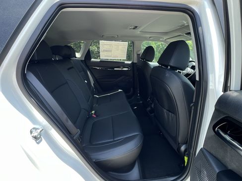 New 2026 Kia Seltos SX w/ SX Sunroof Package AWD/4WD image 33