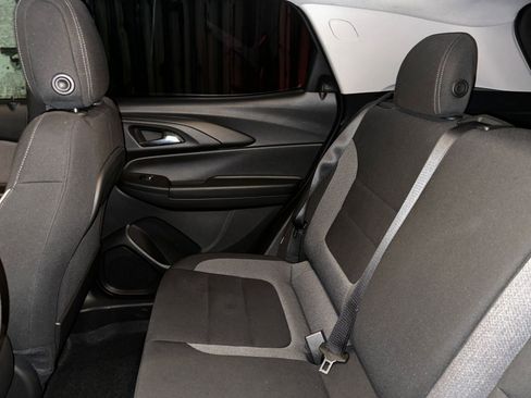 Used 2025 Chevrolet TrailBlazer LT image 37