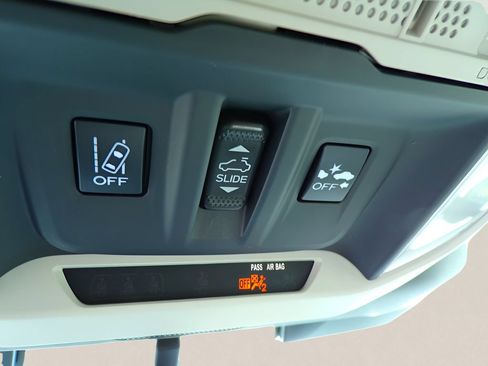 Used 2023 Subaru Forester Limited AWD/4WD image 21