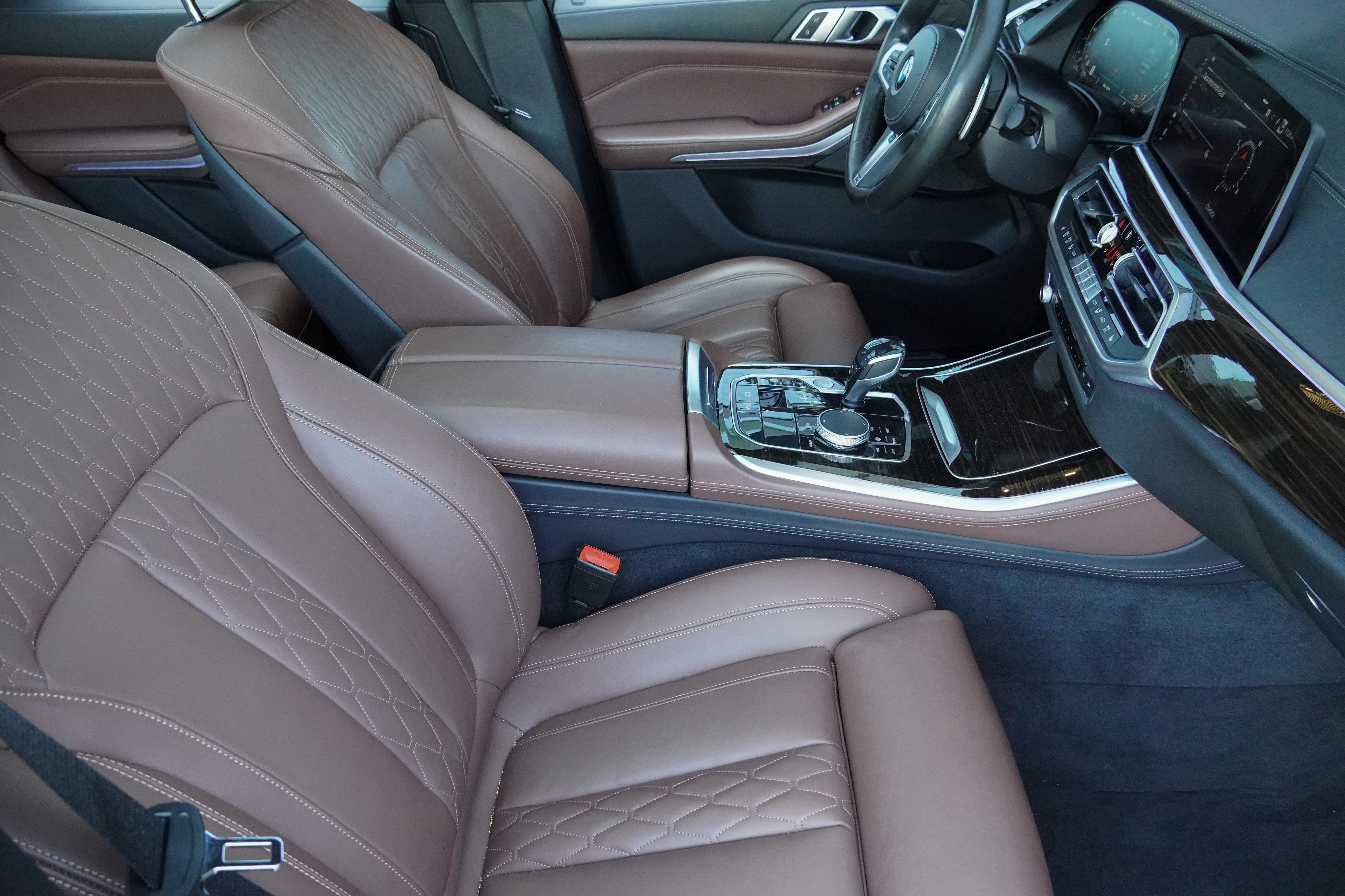Used 2020 BMW X5 M50i w/ Dynamic Handling Package AWD/4WD image 9