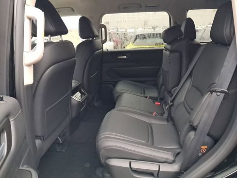 New 2026 Nissan Armada SV image 26