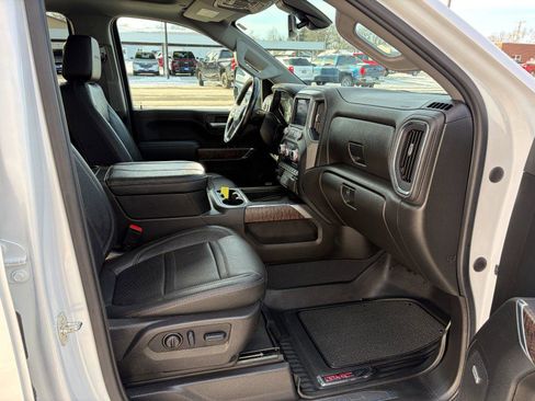 Used 2023 GMC Sierra 2500 Denali image 25