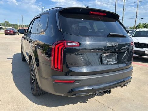 Used 2022 Kia Telluride SX w/ SX Prestige Package AWD/4WD image 6