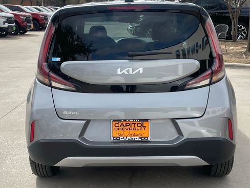 Used 2024 Kia Soul LX w/ Option Group 015 image 5