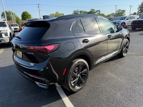 Used 2025 Buick Envision Sport Touring AWD/4WD image 5