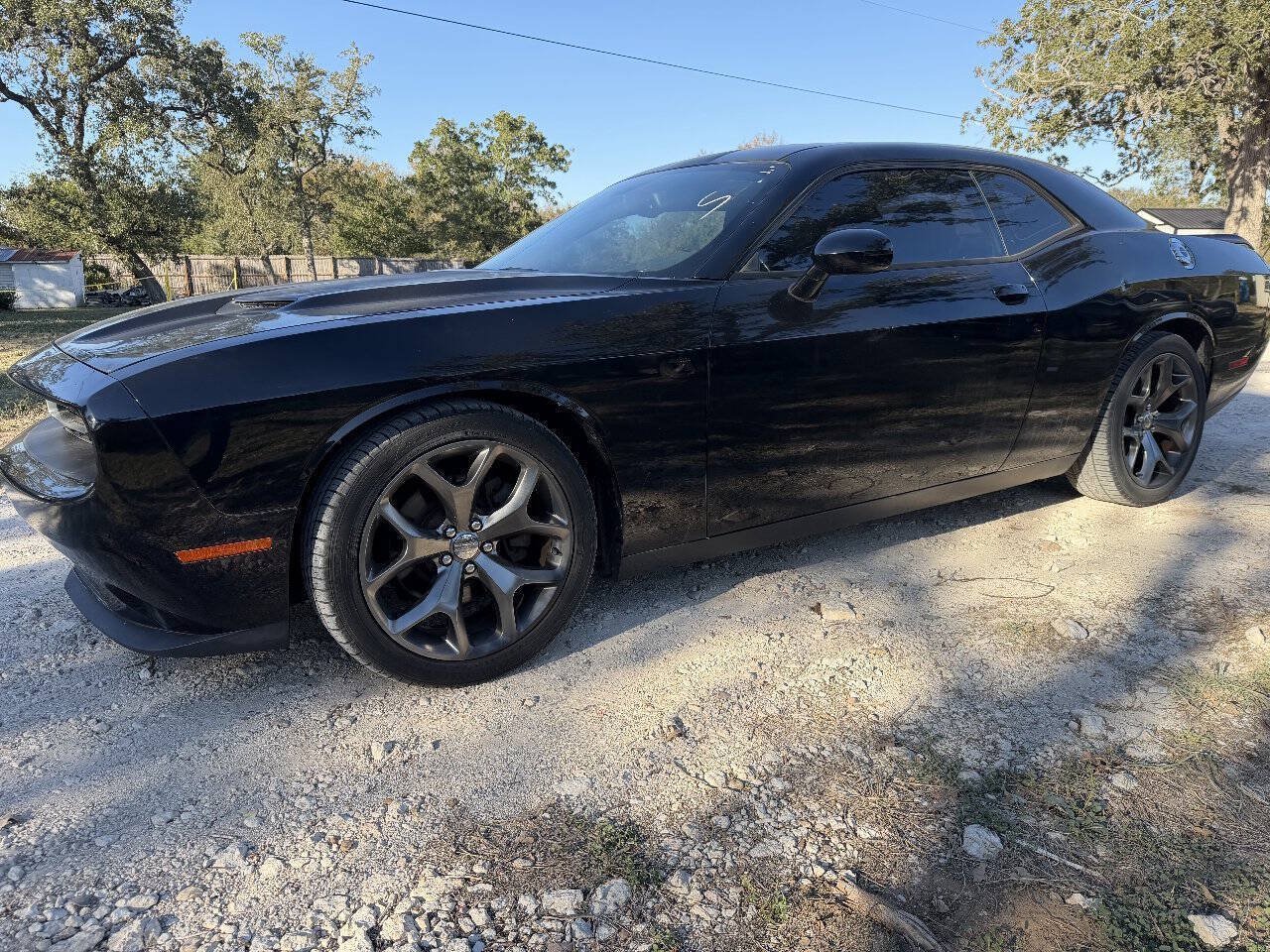 Used 2015 Dodge Challenger SXT Plus RWD image 2