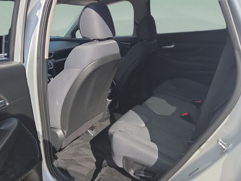Used 2019 Hyundai Santa Fe SE FWD image 11