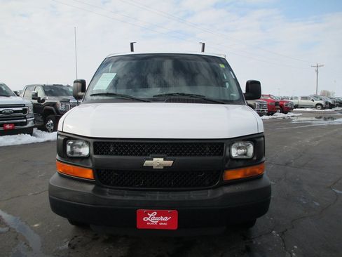 Used 2016 Chevrolet Express 2500 Work Van image 10