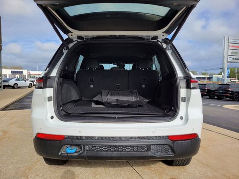 Used 2022 Jeep Grand Cherokee Trailhawk AWD/4WD image 19