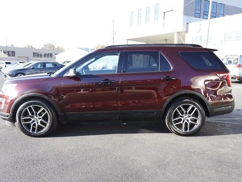 Used 2019 Ford Explorer Sport image 10
