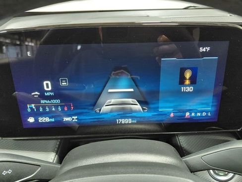 Used 2025 Chevrolet Equinox LT image 24