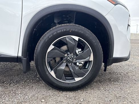 New 2026 Nissan Rogue SV image 9