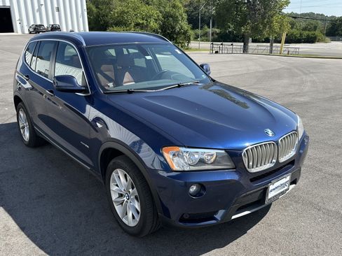 Used 2012 BMW X3 xDrive28i AWD/4WD image 2