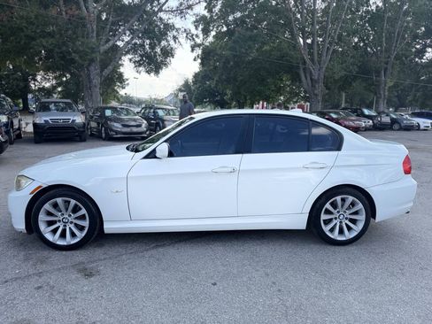 Used 2011 BMW 328i Sedan RWD image 9