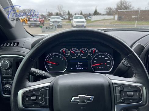 Used 2020 Chevrolet Silverado 1500 LT Trail Boss AWD/4WD image 21