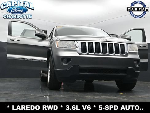 Used 2012 Jeep Grand Cherokee Laredo RWD image 37