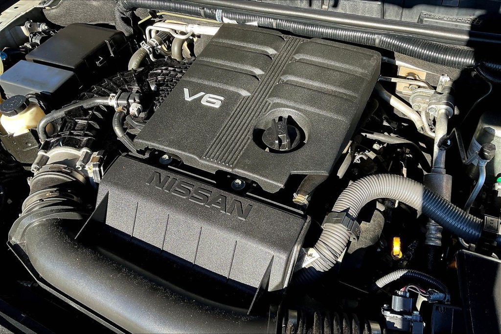 Used 2022 Nissan Frontier Pro-X RWD image 35