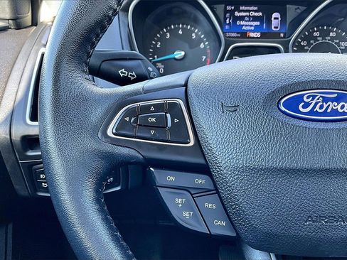 Used 2015 Ford Focus Titanium image 18