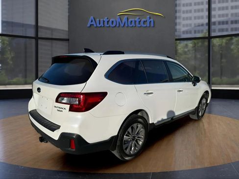 Used 2019 Subaru Outback 3.6R Touring w/ Popular Package #3A AWD/4WD image 7