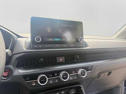 Used 2025 Honda CR-V EX image 16