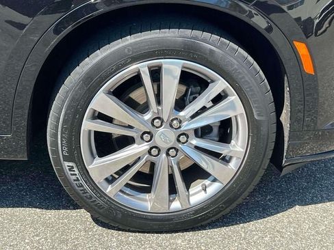 Used 2023 Cadillac XT6 Premium Luxury AWD/4WD image 11