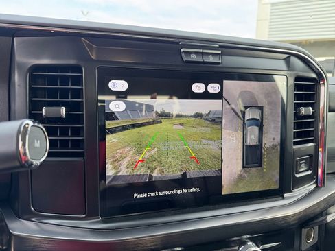 New 2026 Ford F250 Lariat w/ Black Appearance Package image 29