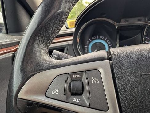 Used 2013 Buick LaCrosse Leather FWD image 21