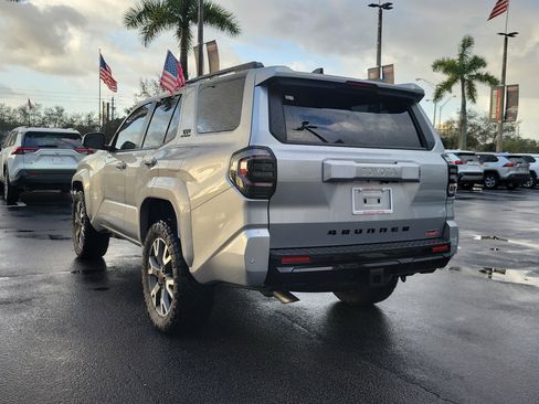 Used 2025 Toyota 4Runner Limited image 9